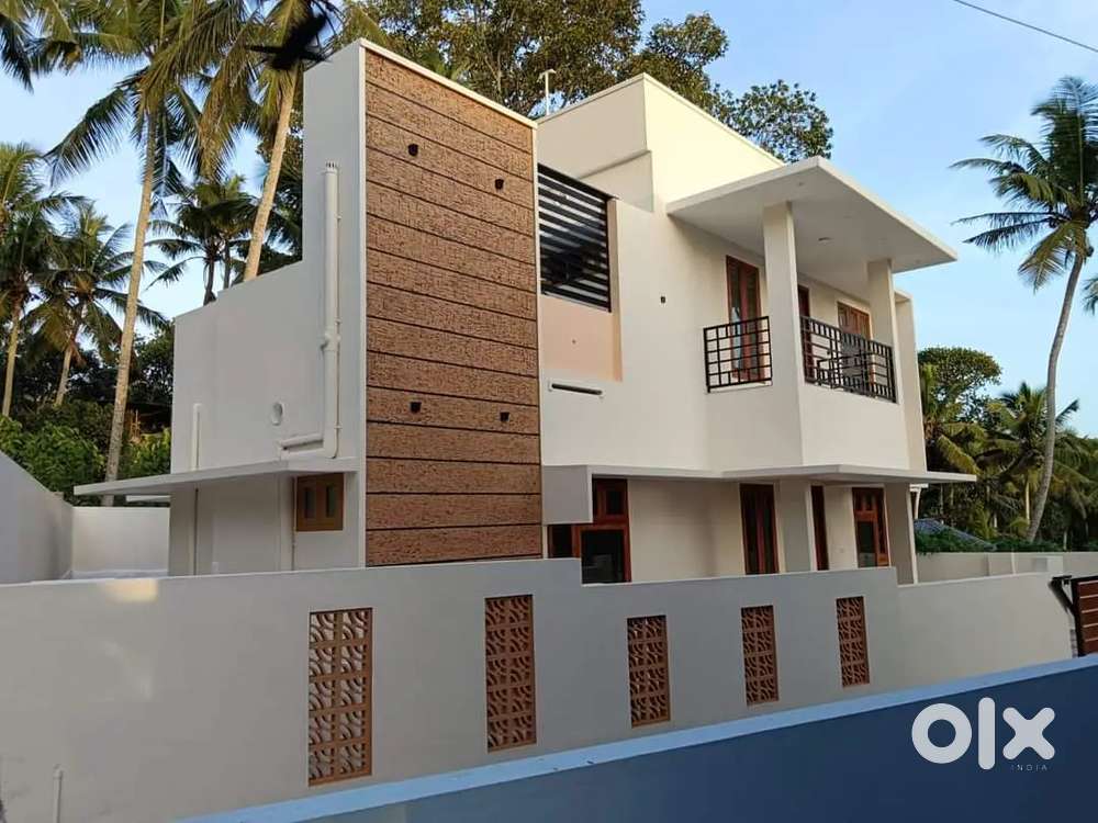 4 BHK Near Technopark Kariavattom