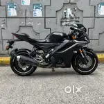 YAMAHA R15 V4.0