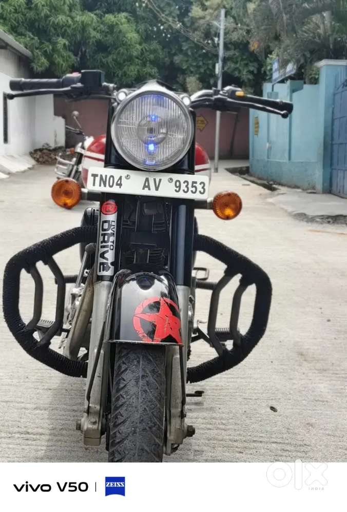 Royal Enfield 350Cc (TN 04/2019) (TN 09/2017)