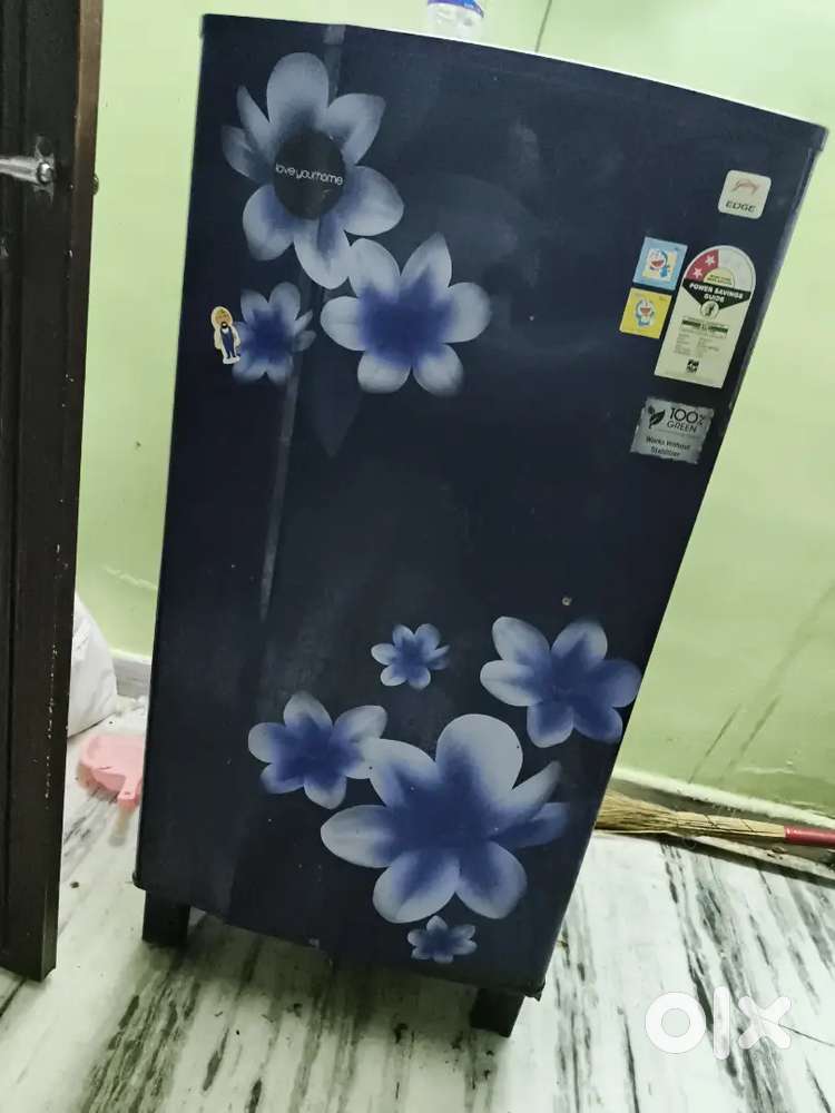 Godrej single door fridge