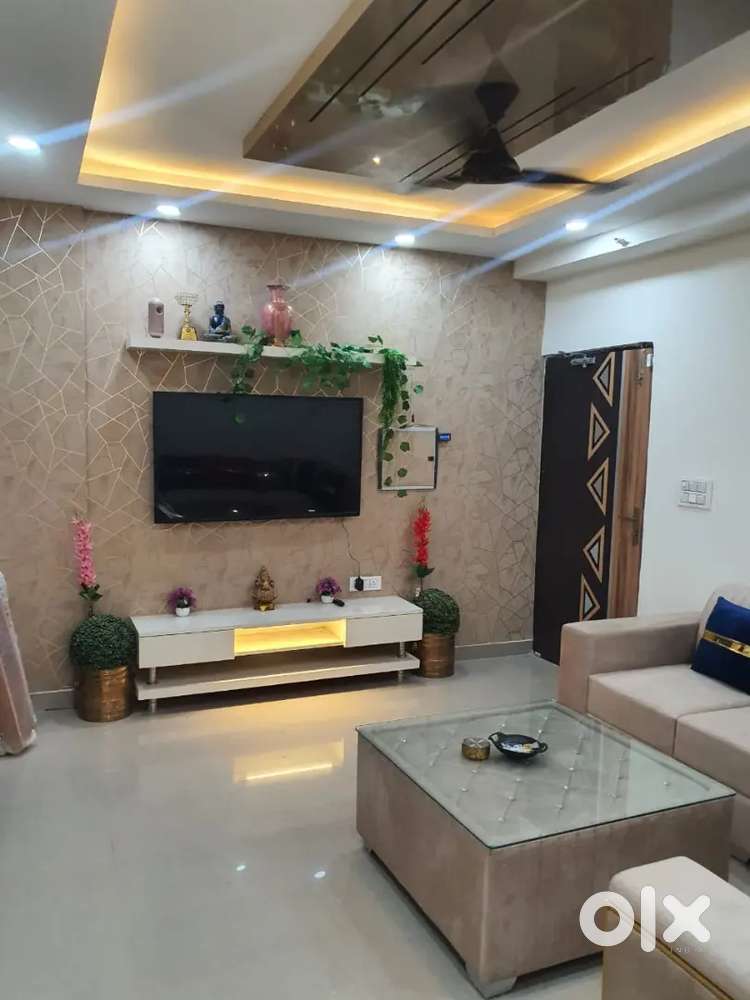 2/3/4 bhk flats available in crossing republic ghaziabad