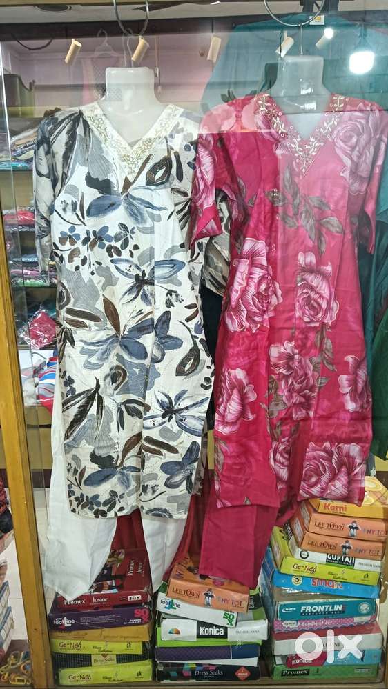 Clothes Sales person