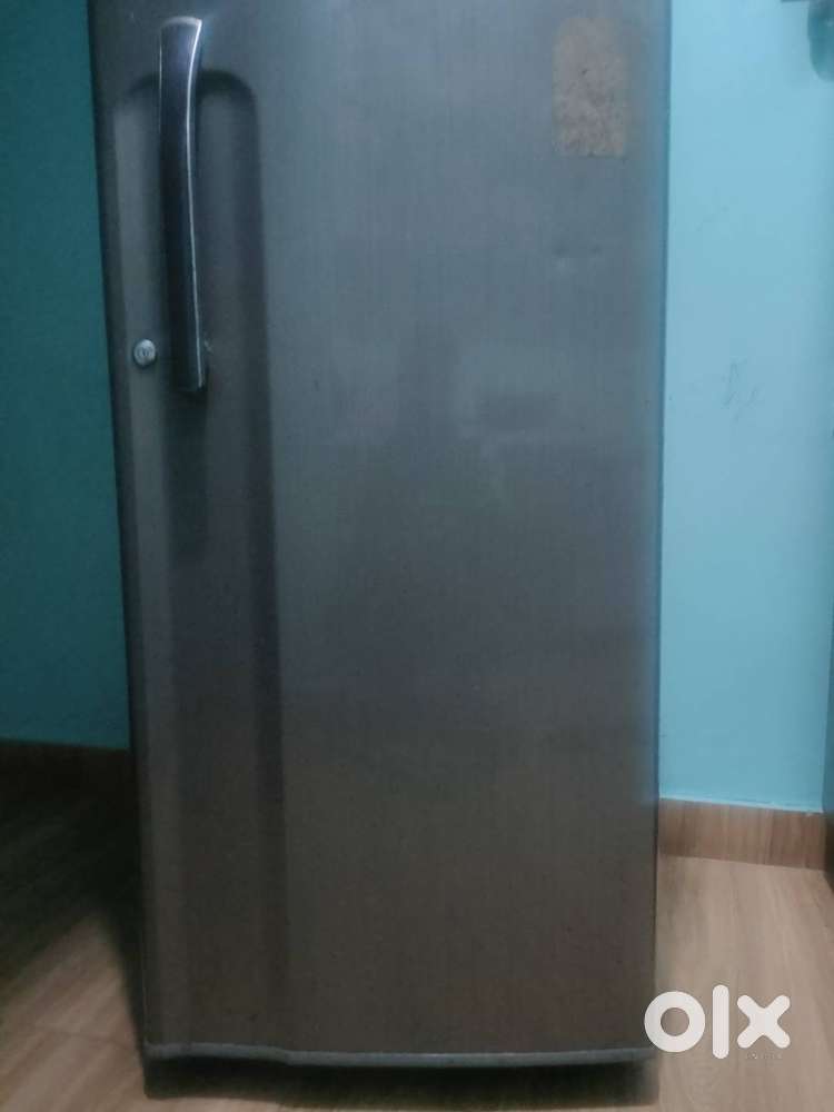 Good condition fridge for sale, LG make