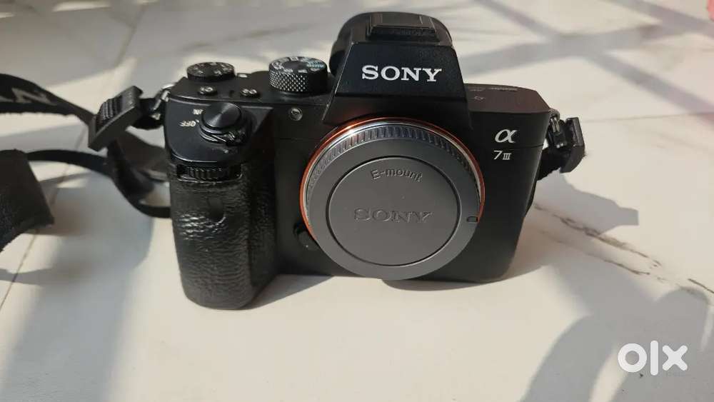 Sony A7 III Mirrorless Camera – Excellent Condition