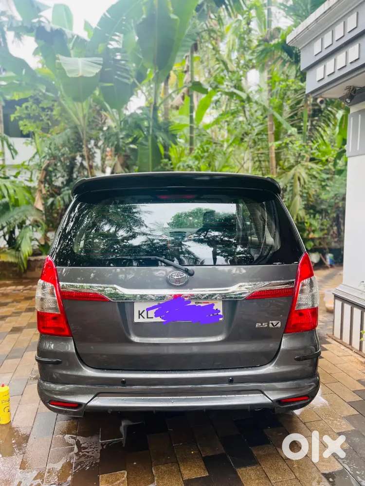 Toyota Innova 2011 Diesel 116000 Km Driven
