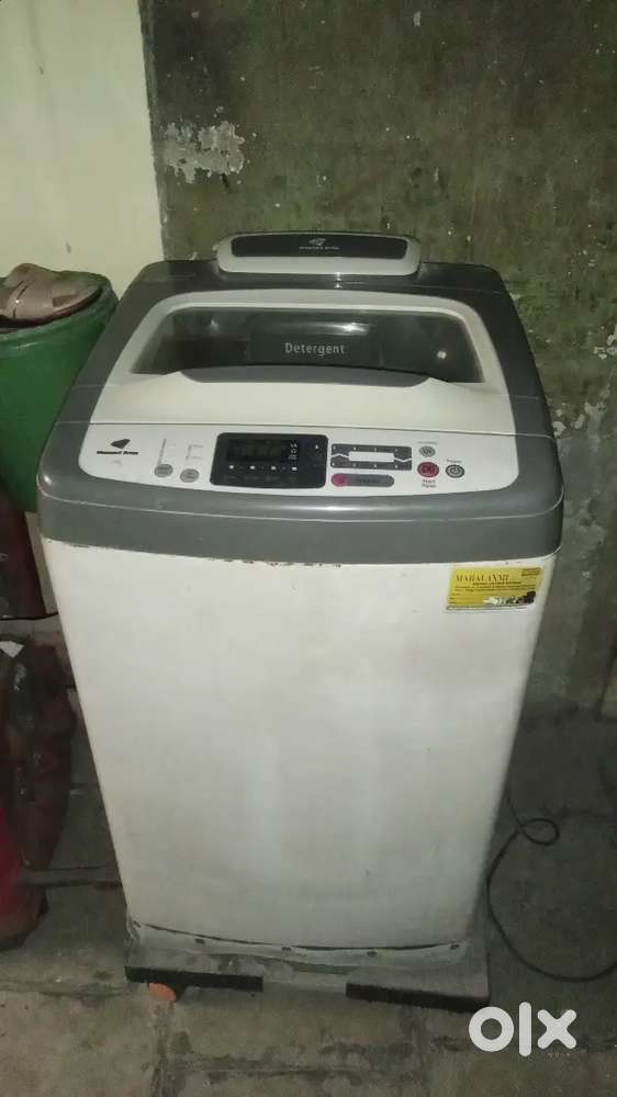 आजची कंडीशन वॉशिंग मशीन सराफ डालने वाला अच्छा अच्छा अच्छा सेकंड हॅन्ड