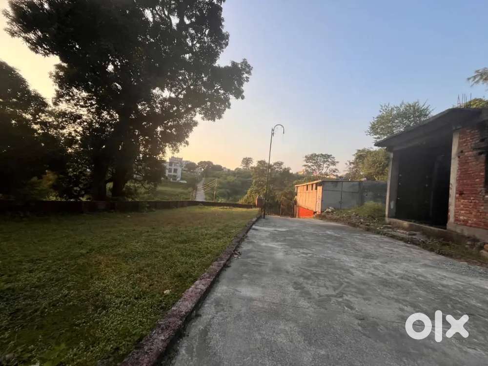 Residential Plots Available in Danda Lakhond Gated society