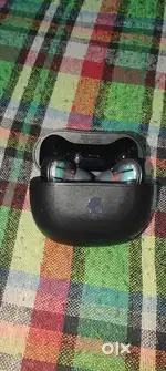 Skullcandy earbuds at greatest discount