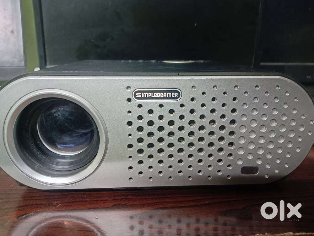 Projector / home projector