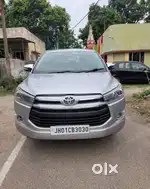Toyota Innova Crysta 2.4 V, 2016, Diesel