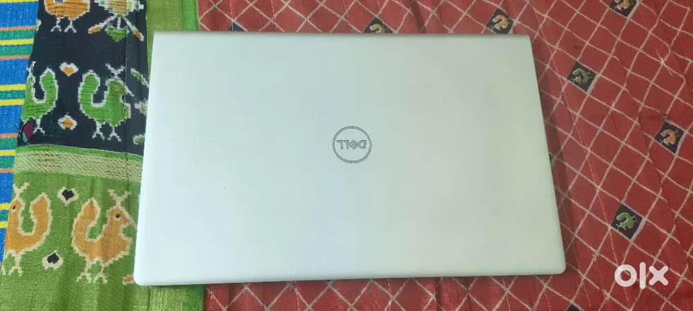 Dell Inspiron 3520 best laptop excellent condition