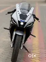 Yamaha R15v4