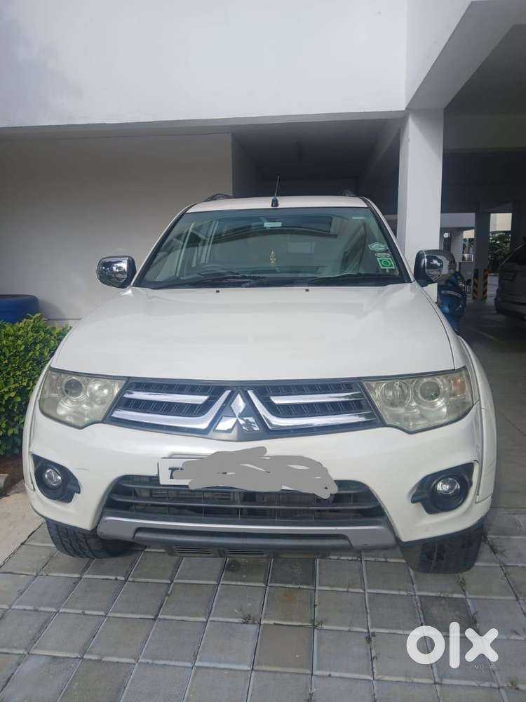 Mitsubishi Pajero Sport 2.5 Automatic, 2015, Diesel