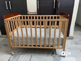 Baby cot for 0-1 year baby with mattress