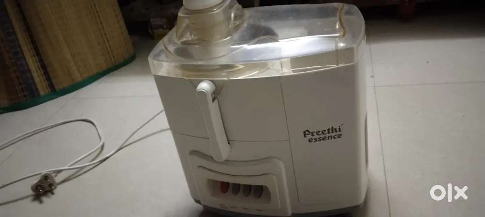 Preethi Juicer  600  watts  good condition