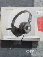 Boat headphones packed