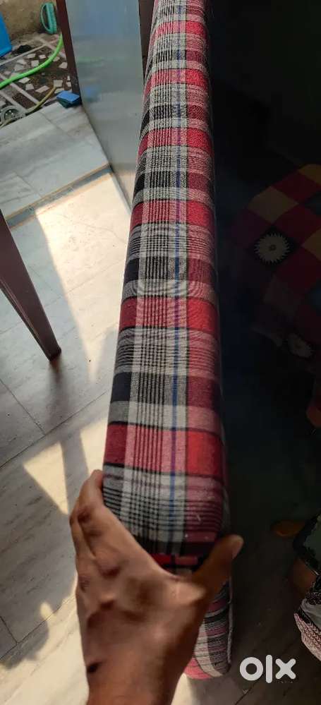 Sleepwell mattress 4inch achci cndition me hai..