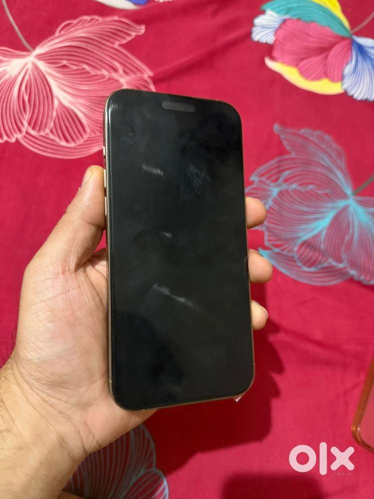 Scratchless Iphone 16 pro max 256 Dessert Titanium