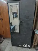 Double door wardrobe wooden