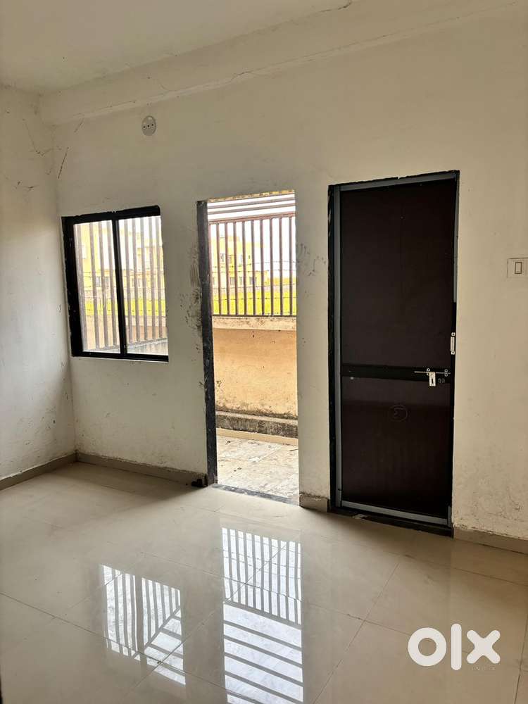 Unused 2bhk Villa or ROW house in Vibrant Eco Park, Olpad Sayan Road