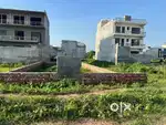 200 m from PR7, Plot adjacent to Big park