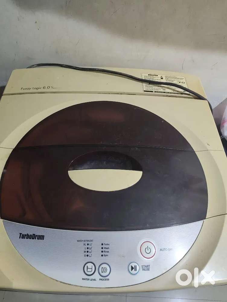 Washing Machine 6kg  fully automatic.