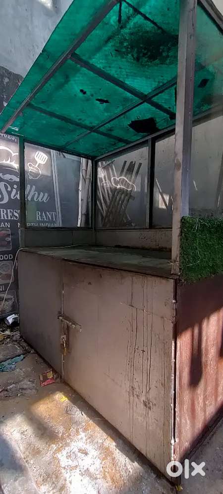 Restaurant in equipment