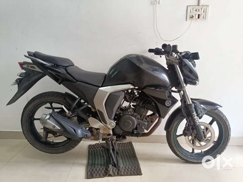 YAMAHA FZ V2 2018 MODEL SINGLE OWNER GOOD CONDITION INSURANCE LIVE