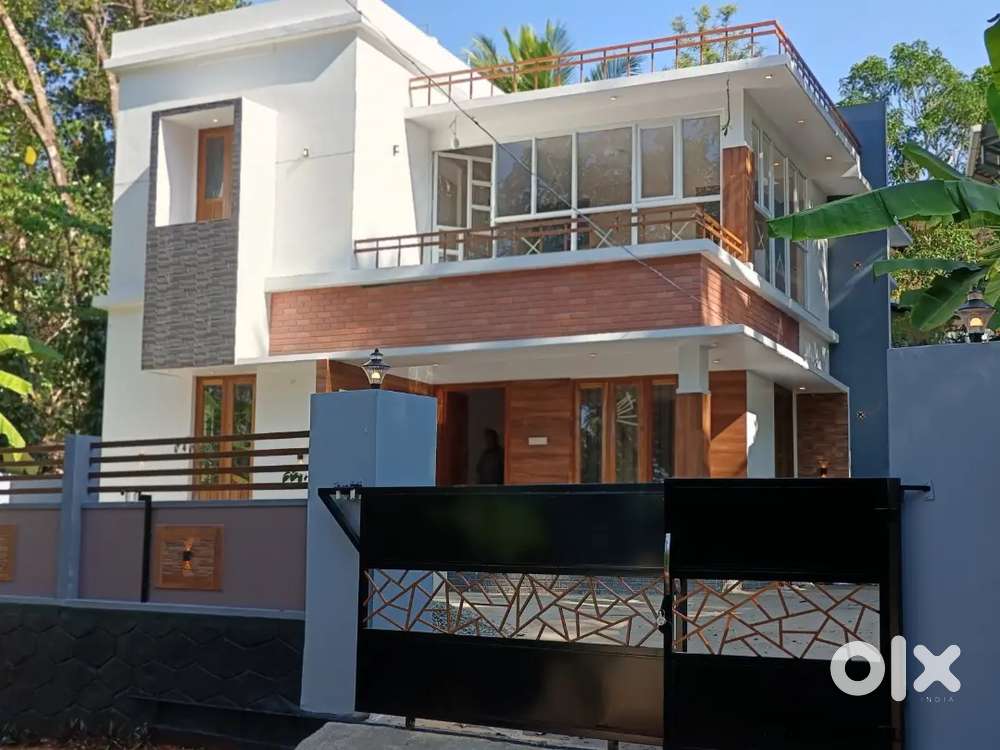 New 4 bhk Kollam Kalluvathukkal