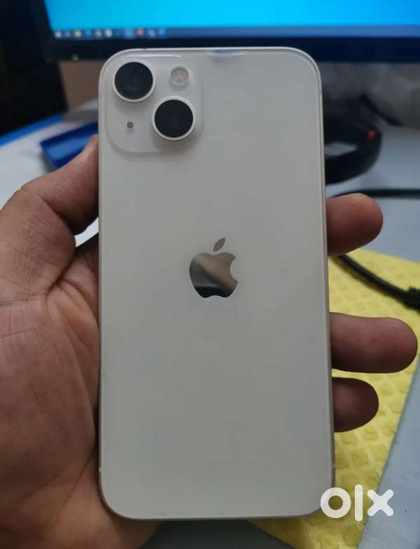 Apple iPhone 13 ,128gb with bill box warranty available.