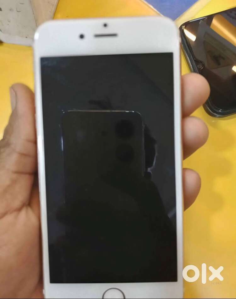 I phone 6s GB64 Battery 100