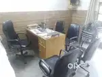 Office table and 5 chair set (1 Boss chair )