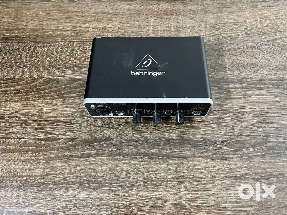 Behringer UMC22 Studio Sound Card / Pre amplifier – Vocals Guitar Rec