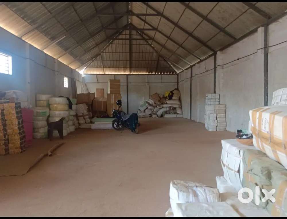 GODOWN FOR RENT 2000 SQFT കൊല്ലം AYATHIL Jn