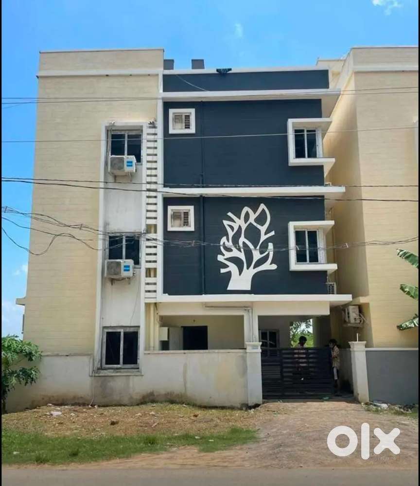 విజయవాడ - KL యూనివర్సిటీ దగ్గర 5O అడుగుల రోడ్డులో G+2 విల్లా సేల్