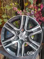 17 Inch Fortuner Alloy wheel (Brand new)