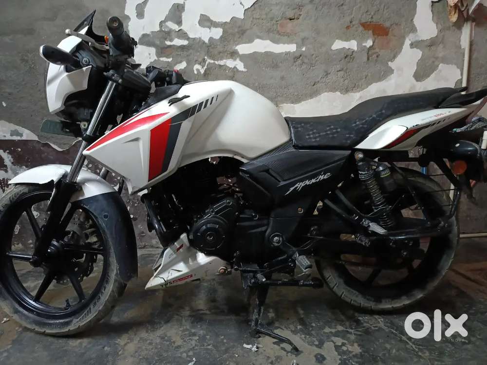 Urgent sale  Apache RTR 160 2v