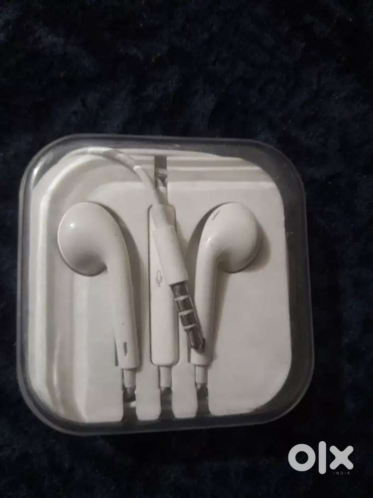 iPhone 6s head phone