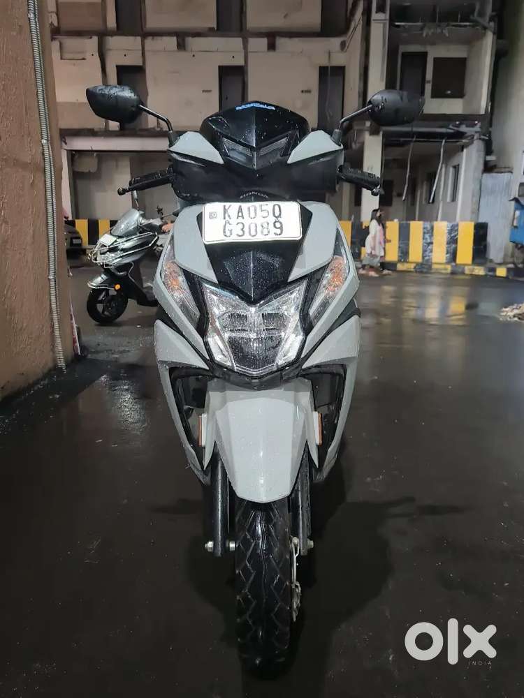 Dio 125 showroom condition