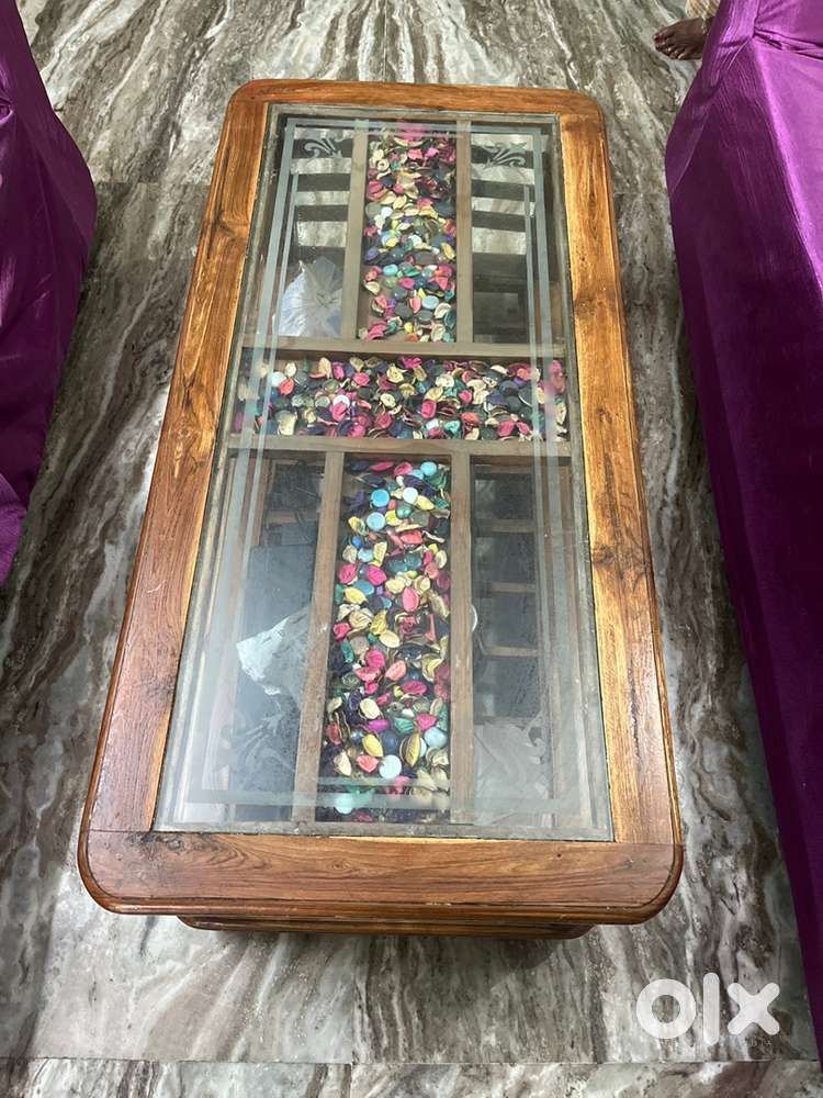 Centre table