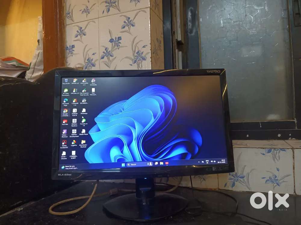 WIPRO WLA180twe 19.5 inch display 4k video HD