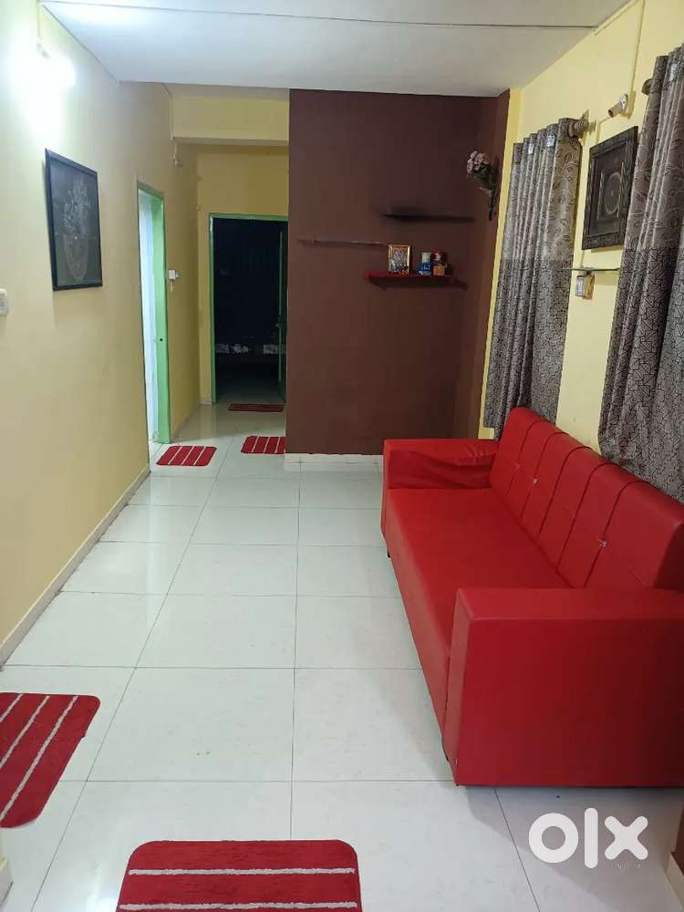 Girl's PG PRATAPGUNJ near vadodara station & MSU