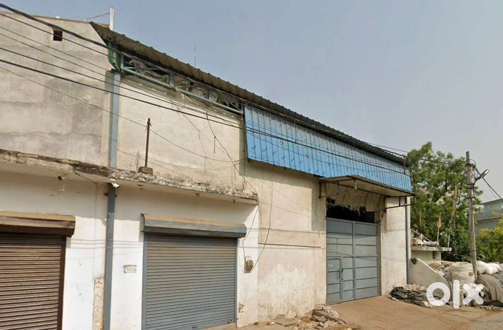 2600sq ft near for rent