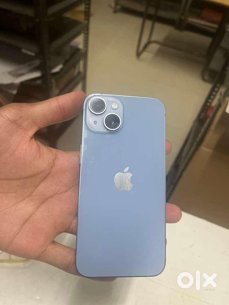 Iphone 14 base variant with 85% battery health
