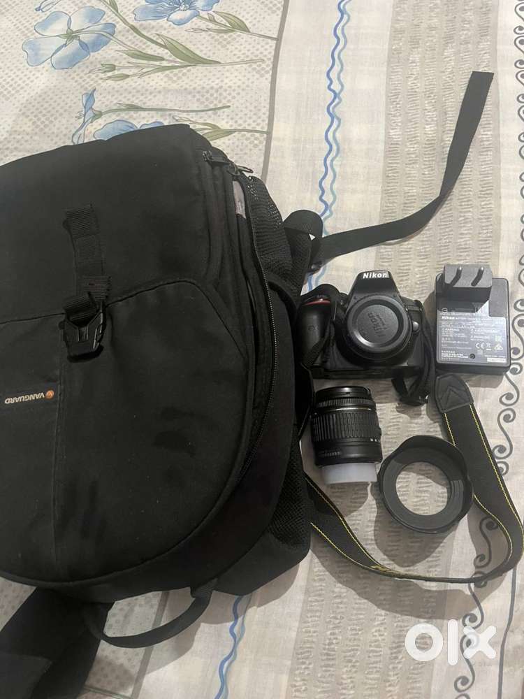 Nikon D5300 DSLR Camera for Sale – Excellent Condition!