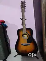Yamaha guitar
