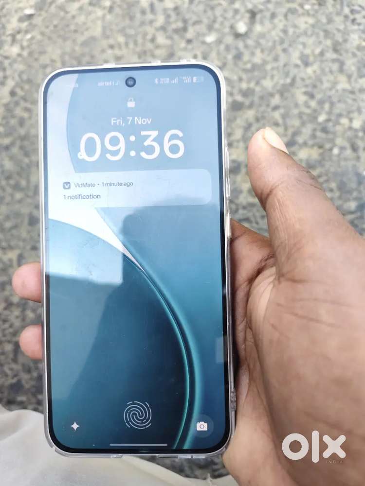 Oppo reno 14 5g 256 gb..4 month old phone