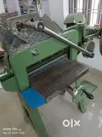 Stitching machine cutting machine paresh machine