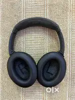 Bose Quiet Comfort 35 Noise cancelling headphones