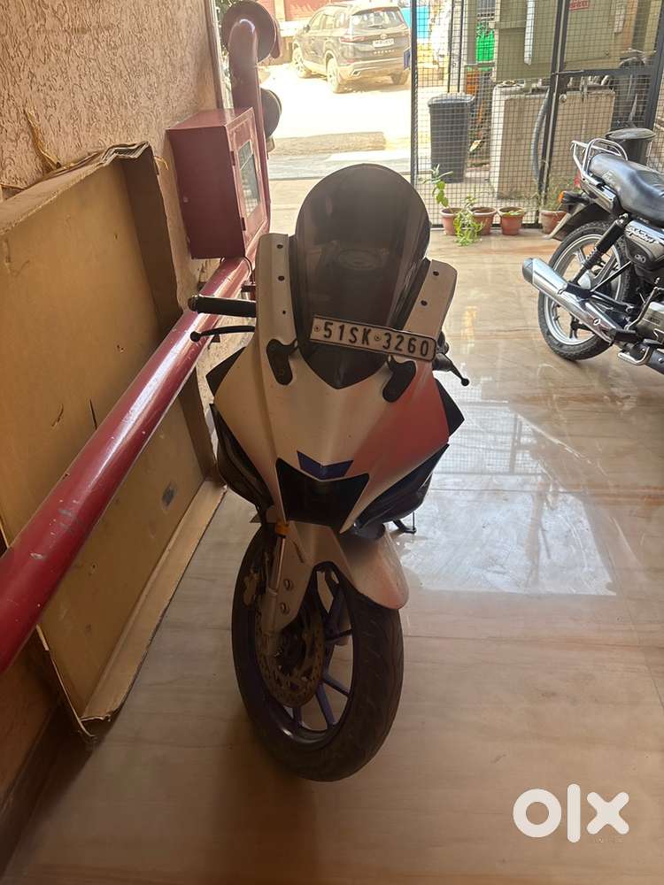 r15m yamaha in best price